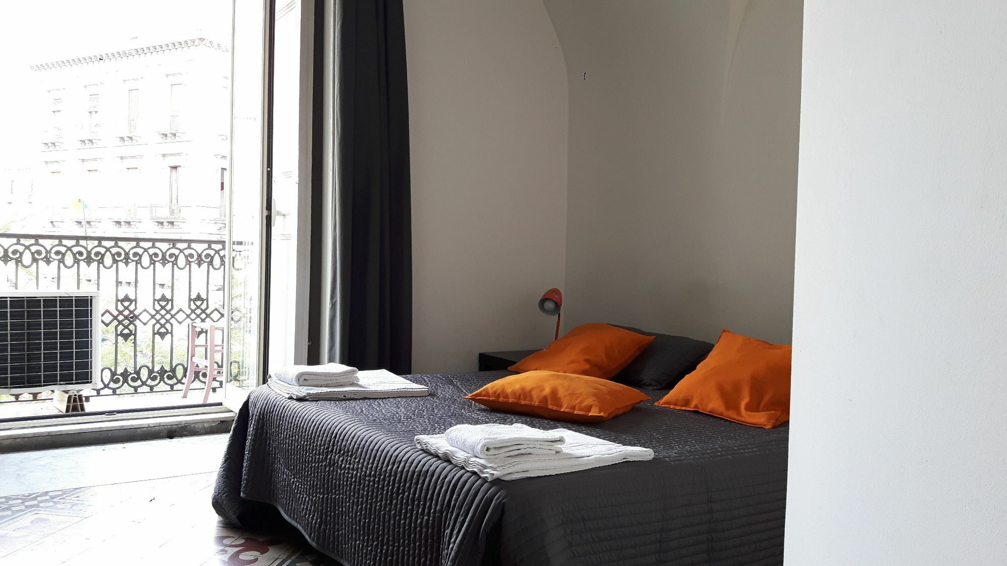 Da Gianni E Lucia Rooms With Bathroom In The City Center CTA Exterior foto
