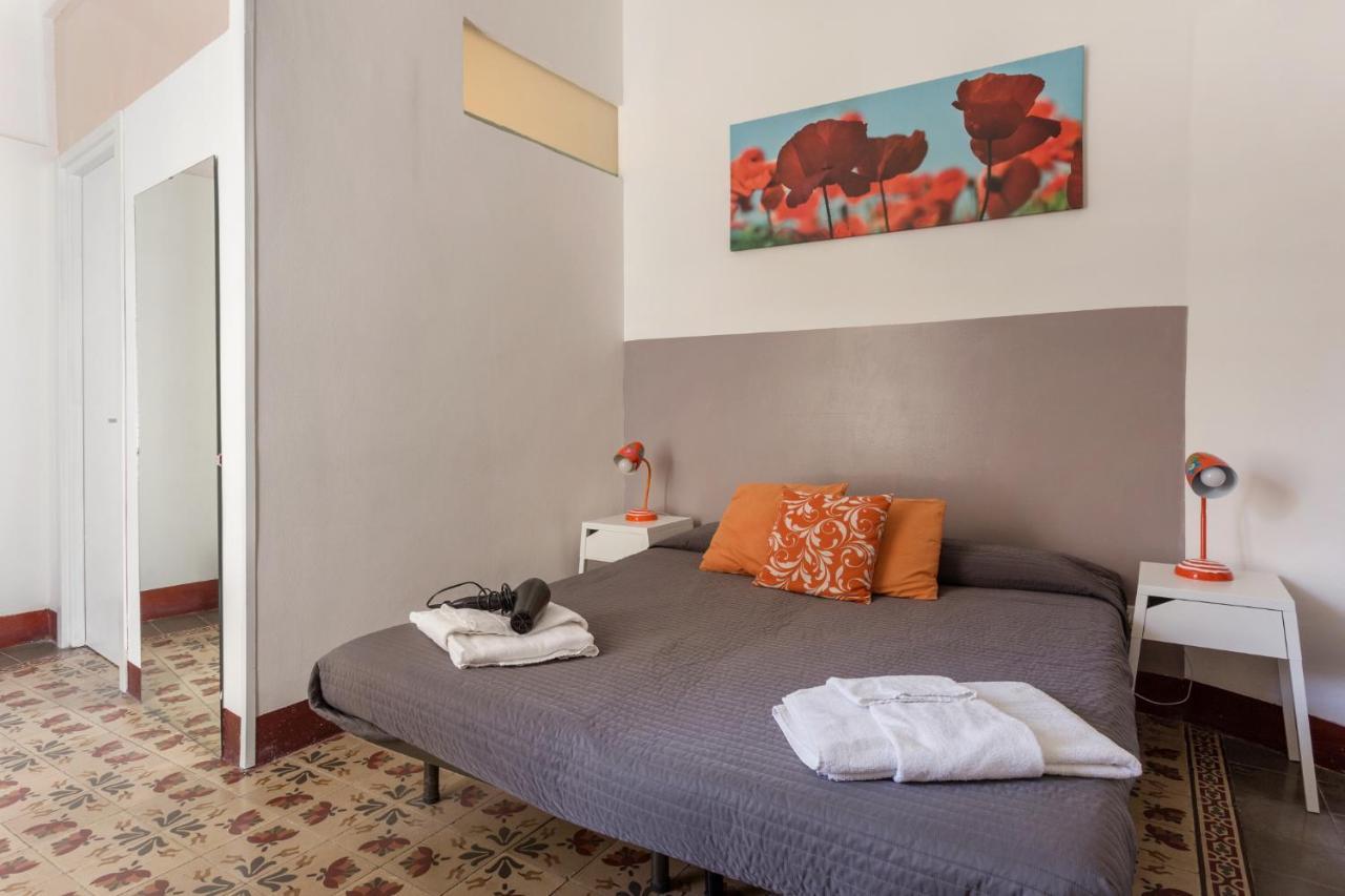 Da Gianni E Lucia Rooms With Bathroom In The City Center CTA Exterior foto