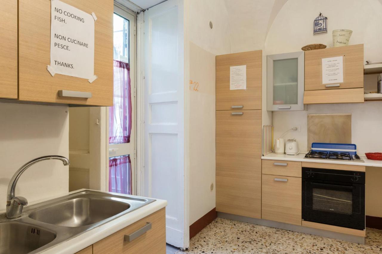 Da Gianni E Lucia Rooms With Bathroom In The City Center CTA Exterior foto