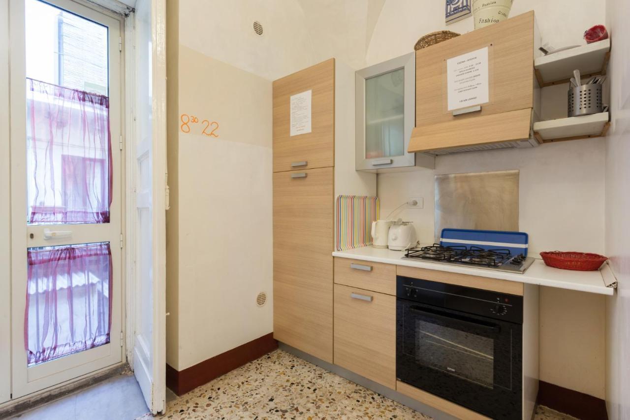 Da Gianni E Lucia Rooms With Bathroom In The City Center CTA Exterior foto